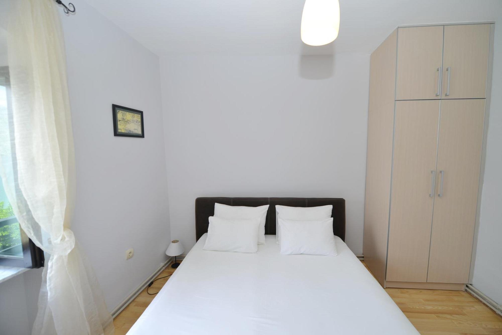 Apartments Saxo コトル 部屋 写真